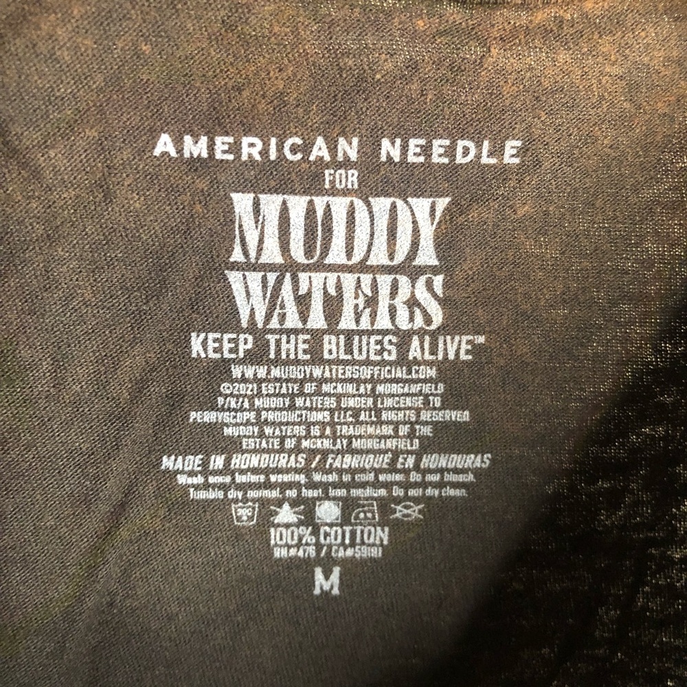 Urban Outfitters The Muddy Waters Blues Band Graphic Tee Black Graphic Shirt NEW - Picture 9 of 9